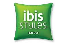 Média réf. 398 (1/1): logo ibis styles hotels